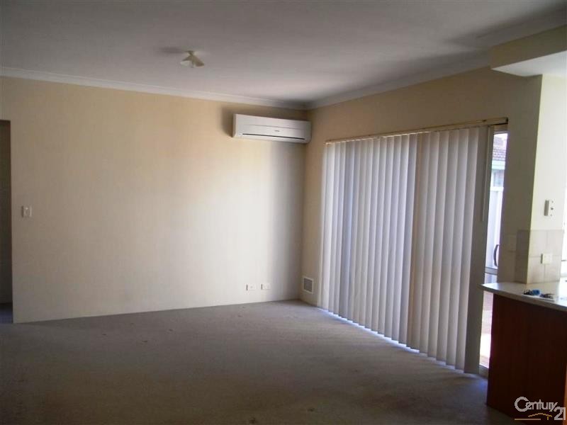 3/2 Day Road, Mandurah WA 6210