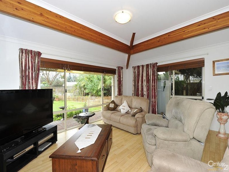 11 Lapwing Road, Coodanup WA 6210