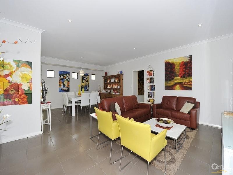 1 Summer Drive, Dawesville WA 6211