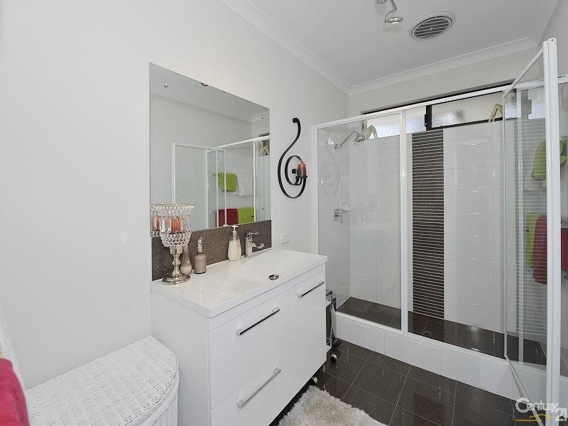 1 Summer Drive, Dawesville WA 6211