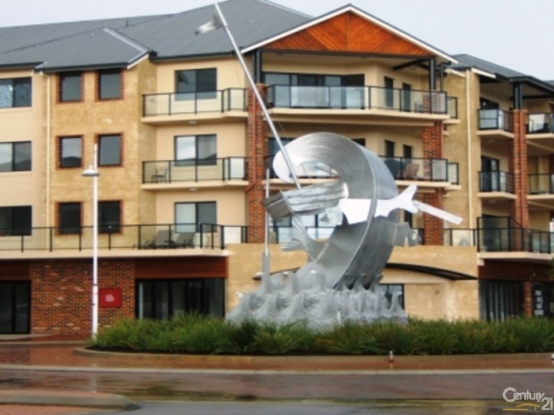 33/37 Dolphin Drive, Mandurah WA 6210