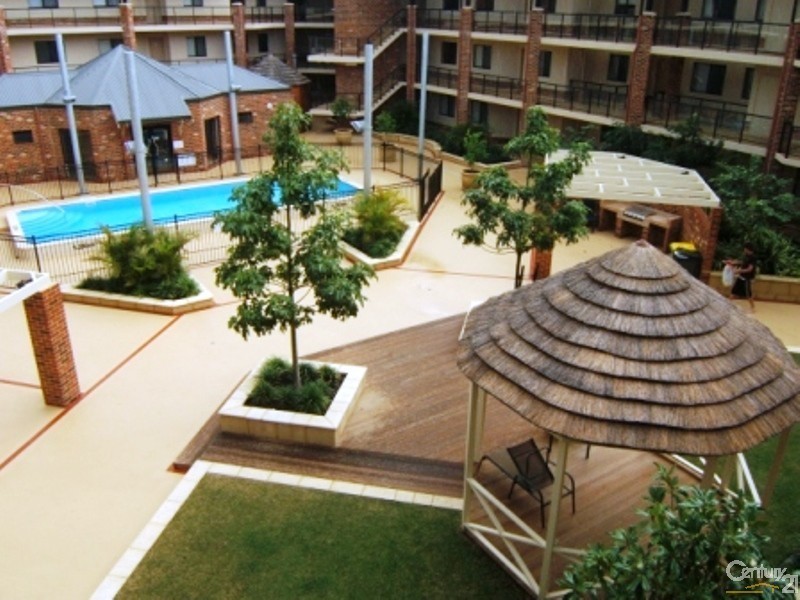 33/37 Dolphin Drive, Mandurah WA 6210