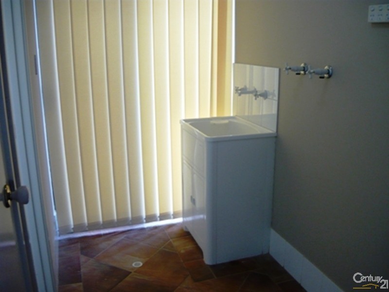 210 Peelwood Parade, Halls Head WA 6210