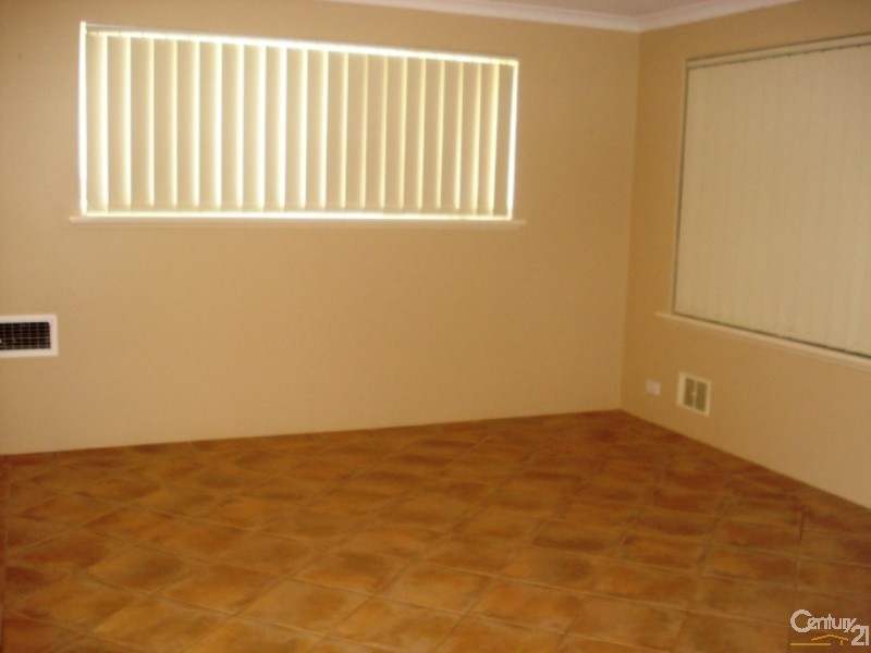 7 Poivre Place, San Remo WA 6210