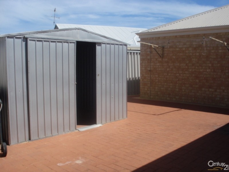 7 Poivre Place, San Remo WA 6210