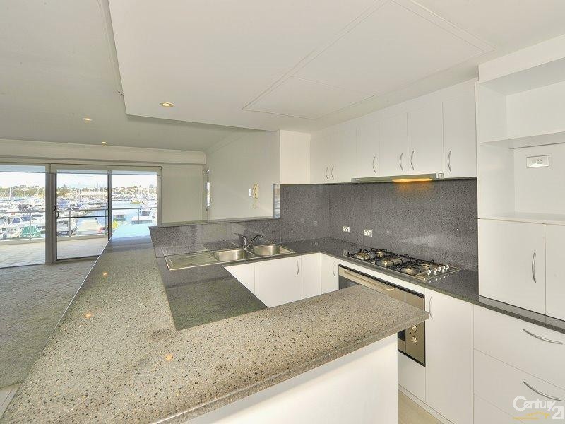 27/1 Breakwater Parade, Mandurah WA 6210