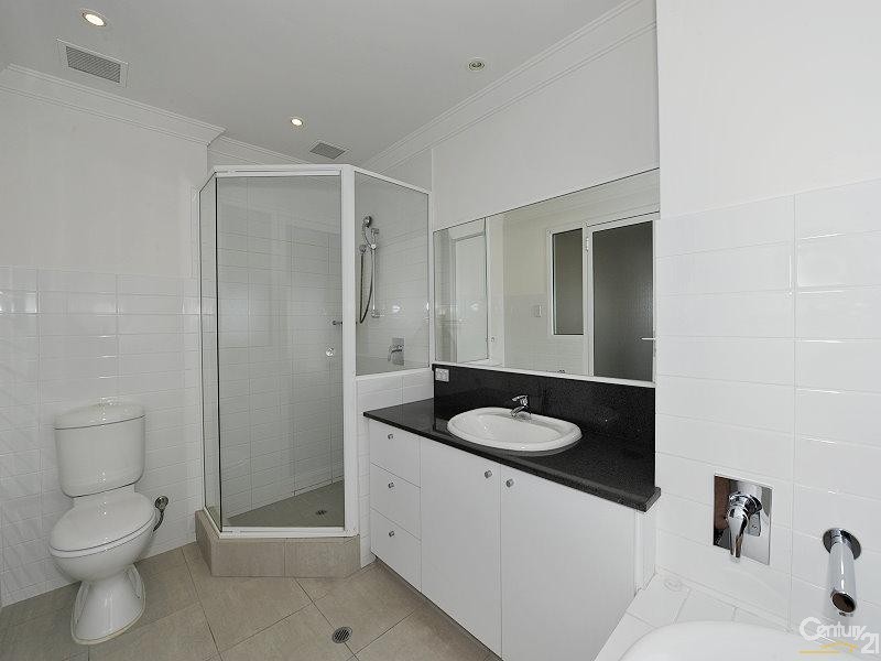 27/1 Breakwater Parade, Mandurah WA 6210