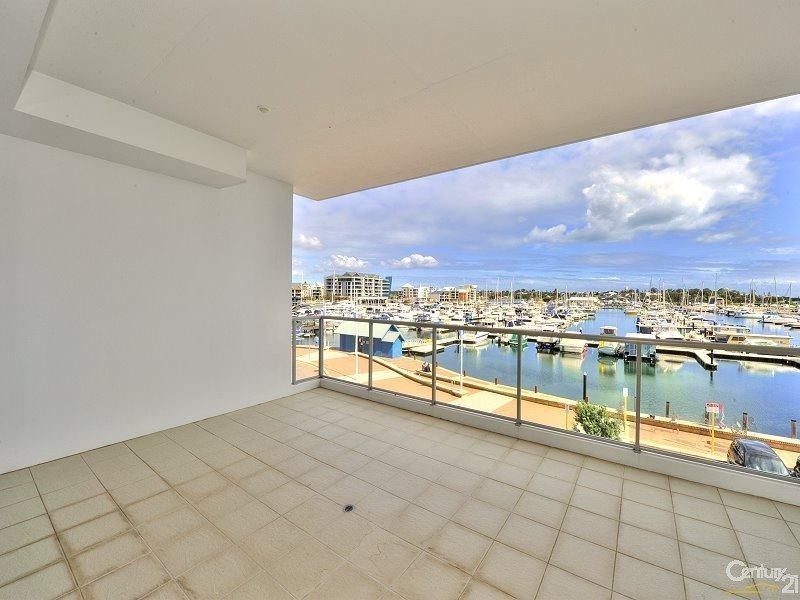 27/1 Breakwater Parade, Mandurah WA 6210