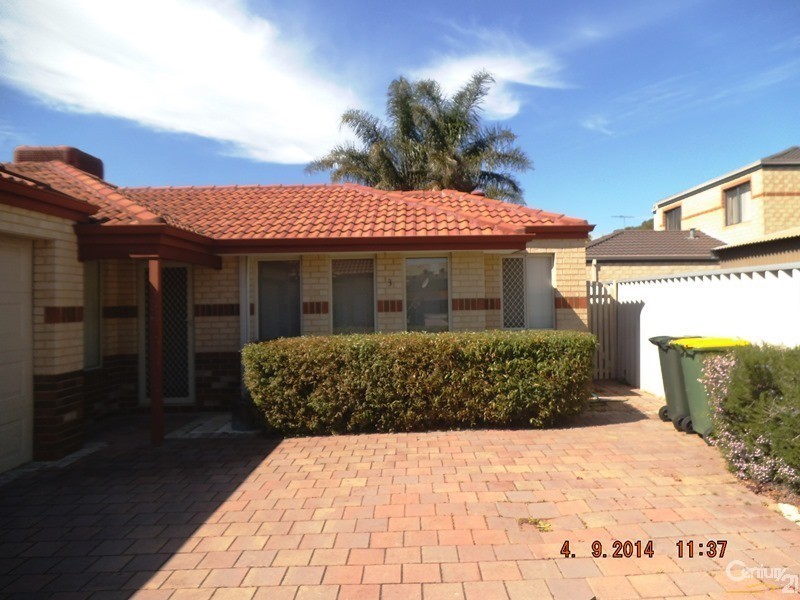 3/6 Day Road, Mandurah WA 6210