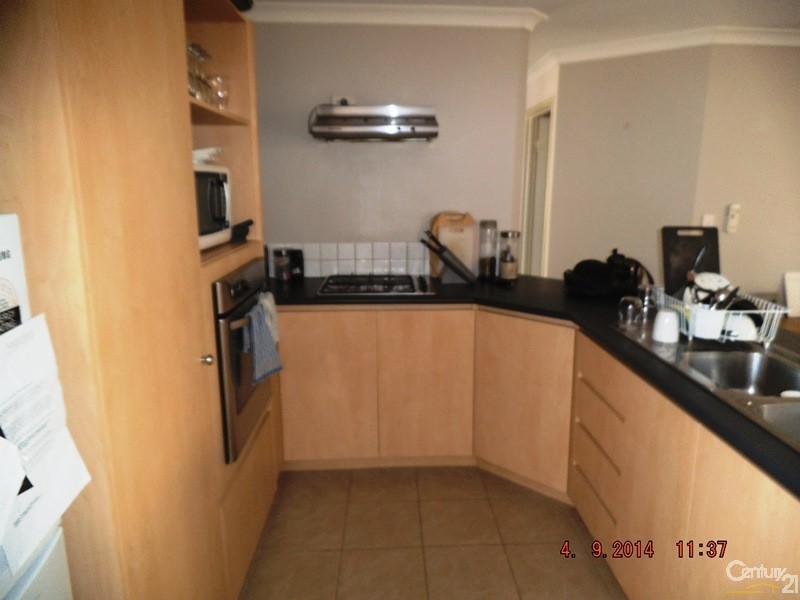 3/6 Day Road, Mandurah WA 6210