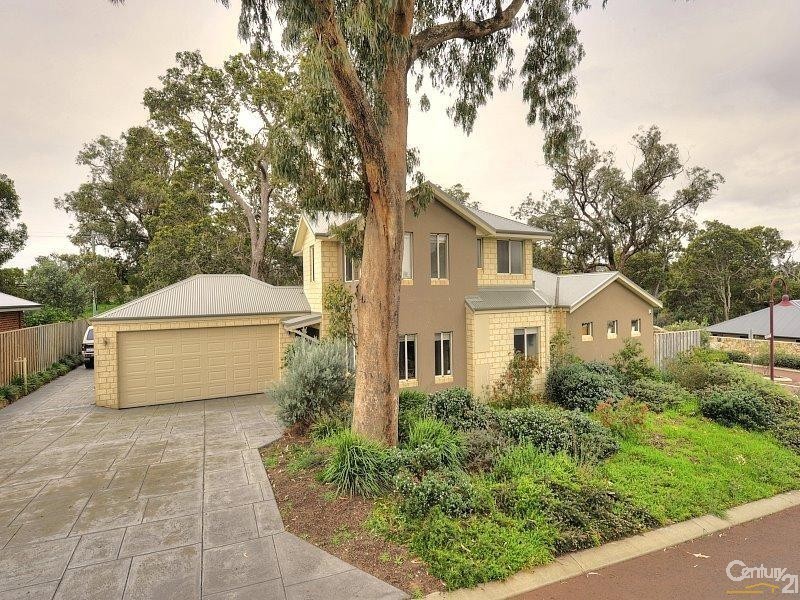 2 Garden Road, Dawesville WA 6211