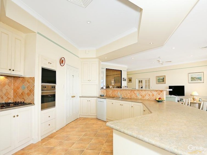 26 Santavea Mews, Halls Head WA 6210