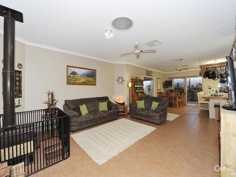 16 Donnybrook Turn, Dawesville WA 6211