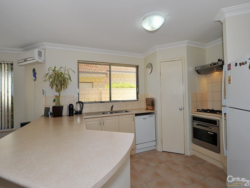 55 Batavia Avenue, Wannanup WA 6210