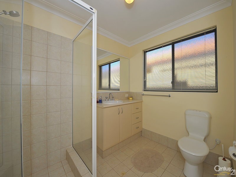 55 Batavia Avenue, Wannanup WA 6210