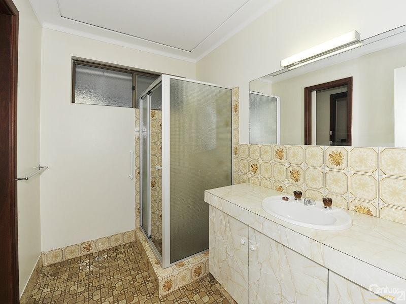 12 Watson Avenue, Coodanup WA 6210