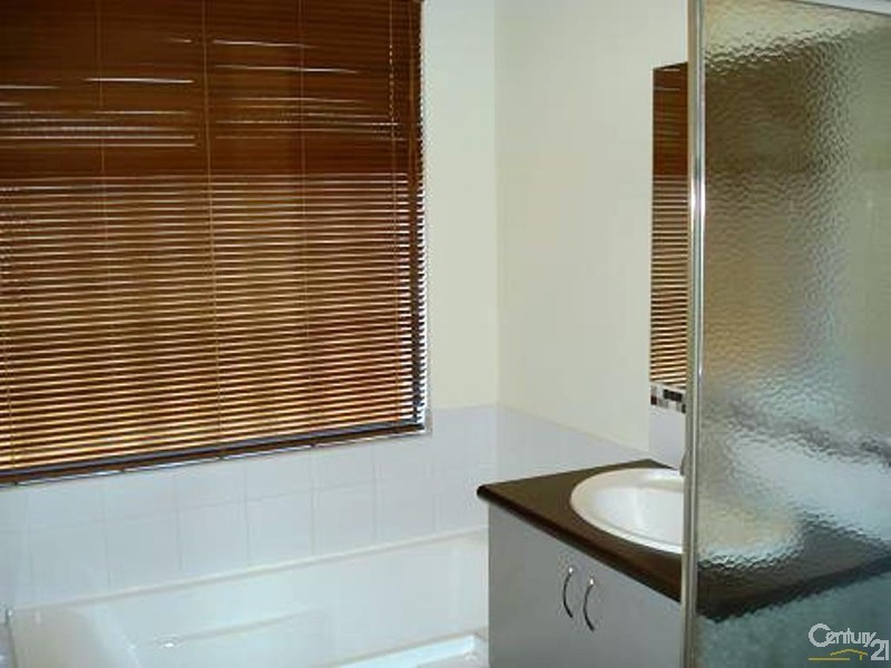 21 Tranquility Way, Halls Head WA 6210