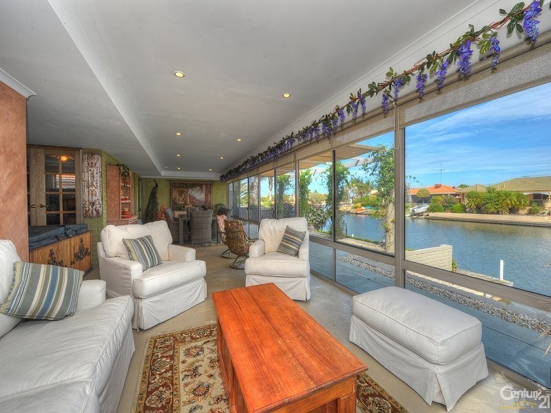 48 Kiap Road, South Yunderup WA 6208