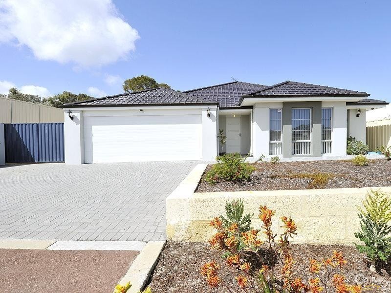 32 McCubbin Loop, Dawesville WA 6211