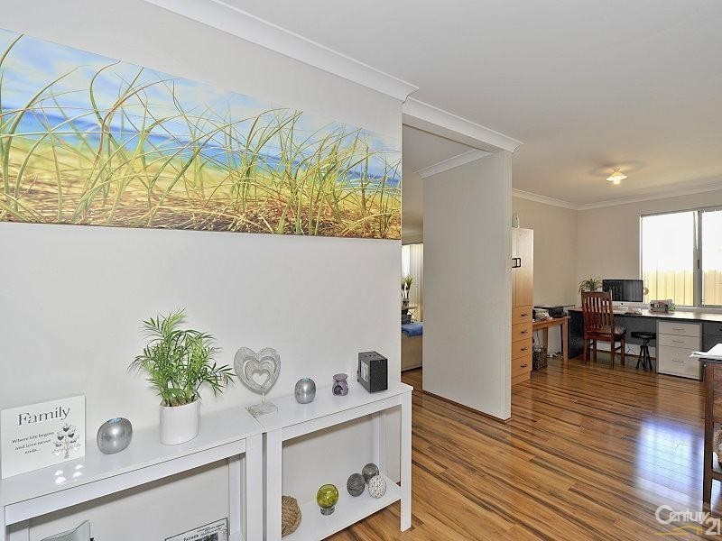 32 McCubbin Loop, Dawesville WA 6211