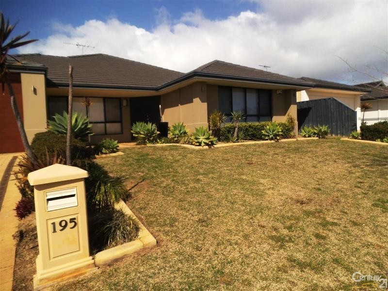 195 Peelwood Parade, Halls Head WA 6210