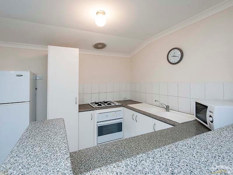 5/18 Wattleglen Avenue, Erskine WA 6210