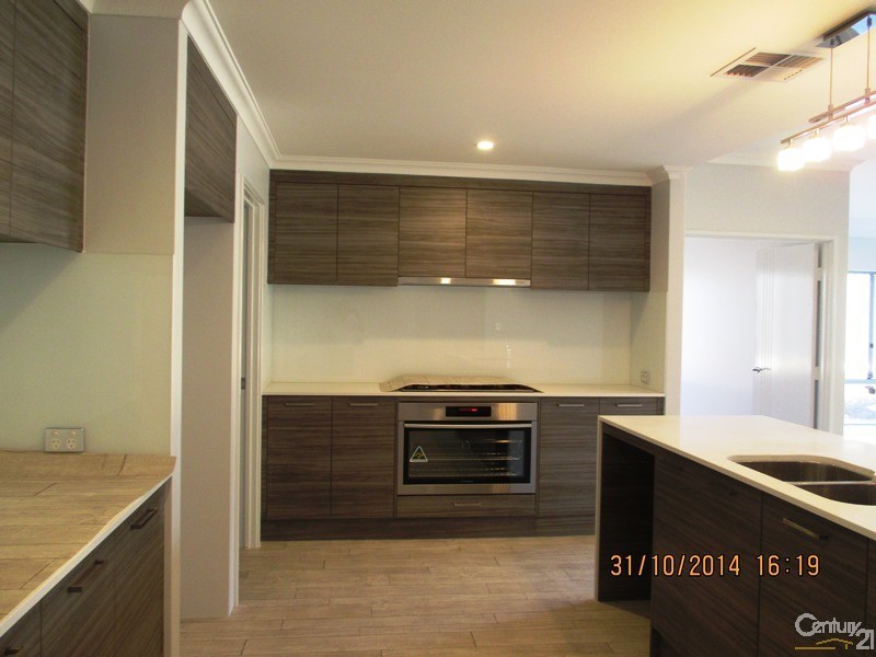 16 Budjan Approach, Dawesville WA 6211