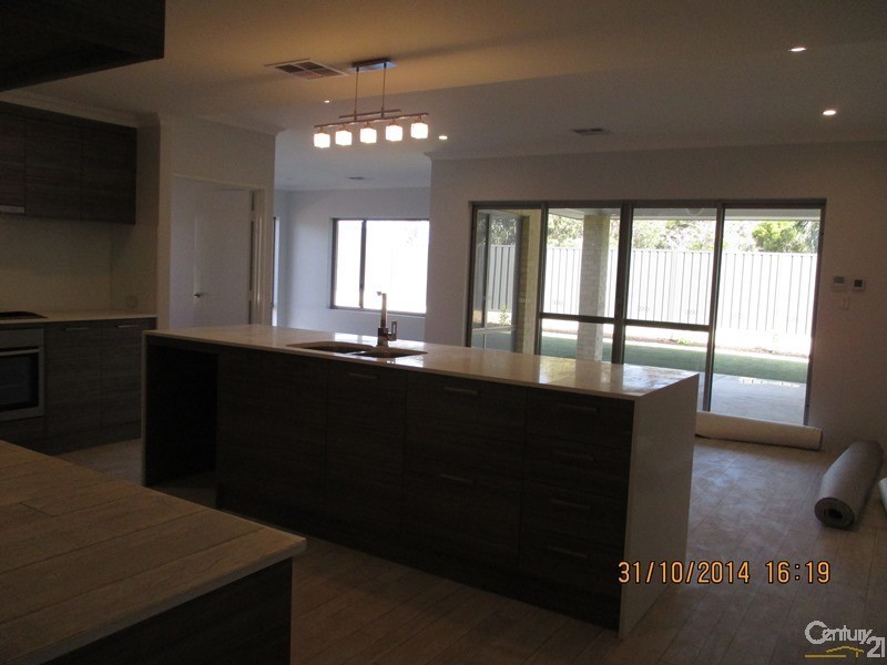 16 Budjan Approach, Dawesville WA 6211