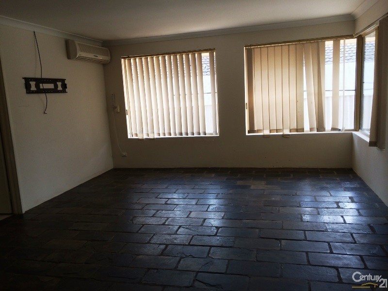 7 Crawford Street, Mandurah WA 6210