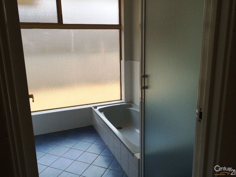 7 Crawford Street, Mandurah WA 6210