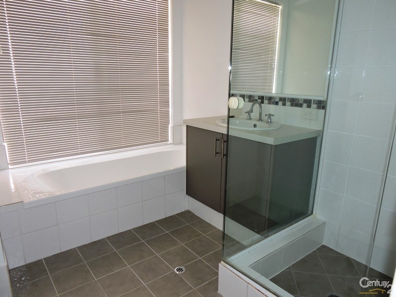 29 Yindana Boulevard, Lakelands WA 6180