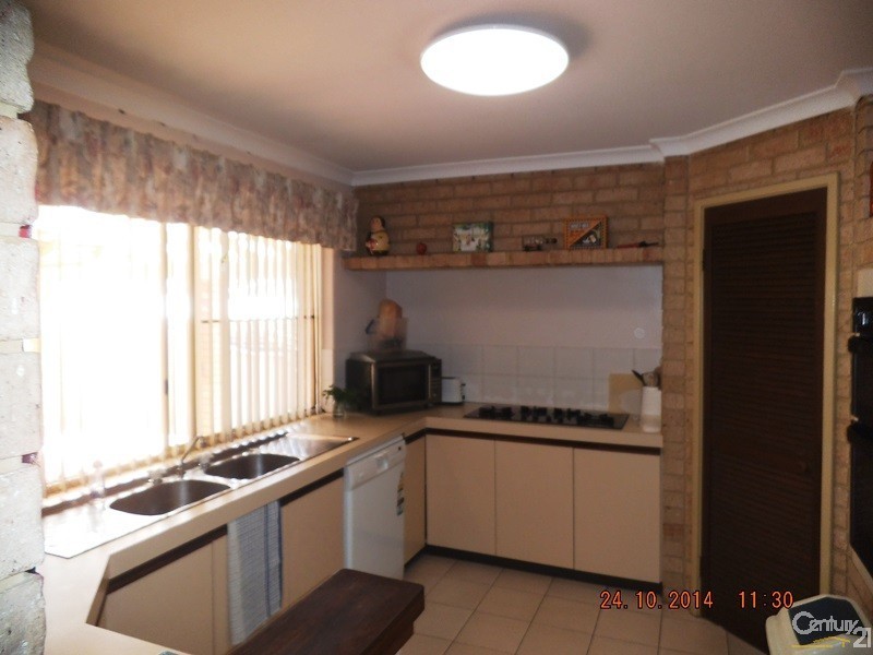 3 Muirfield Court, Halls Head WA 6210