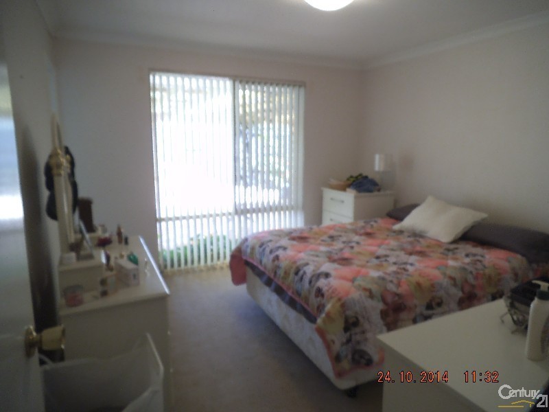 3 Muirfield Court, Halls Head WA 6210