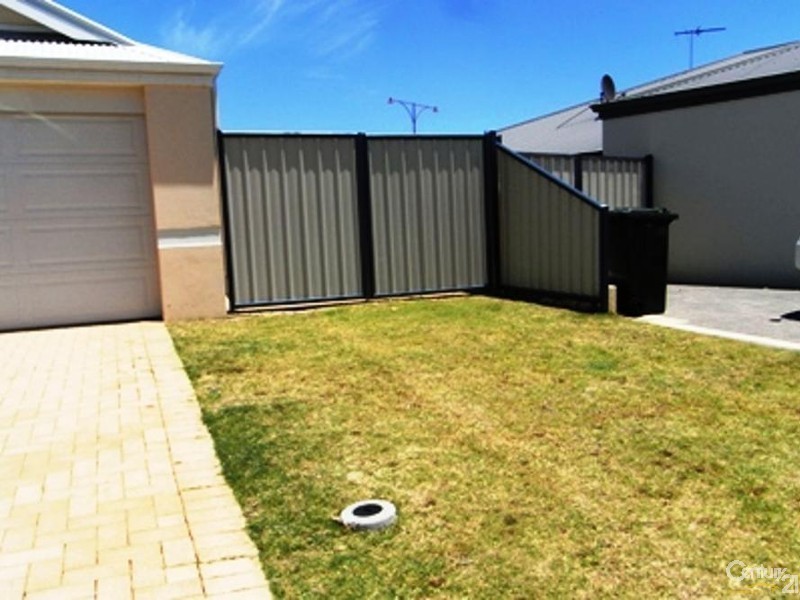 27 Brackenridge Ramble, Meadow Springs WA 6210