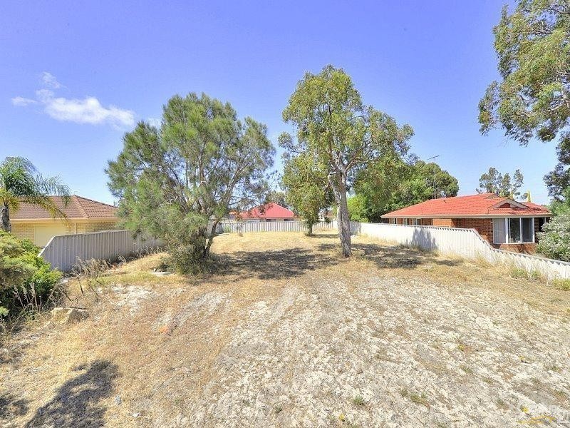 39 Erica Street, Coodanup WA 6210