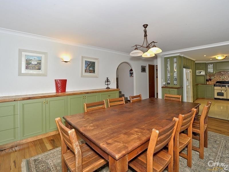 23 Admiralty Crescent, Halls Head WA 6210