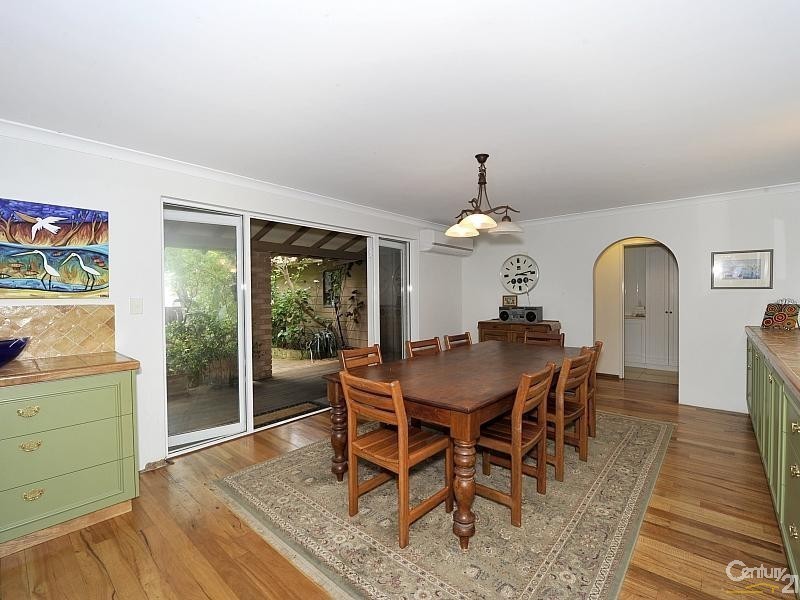 23 Admiralty Crescent, Halls Head WA 6210