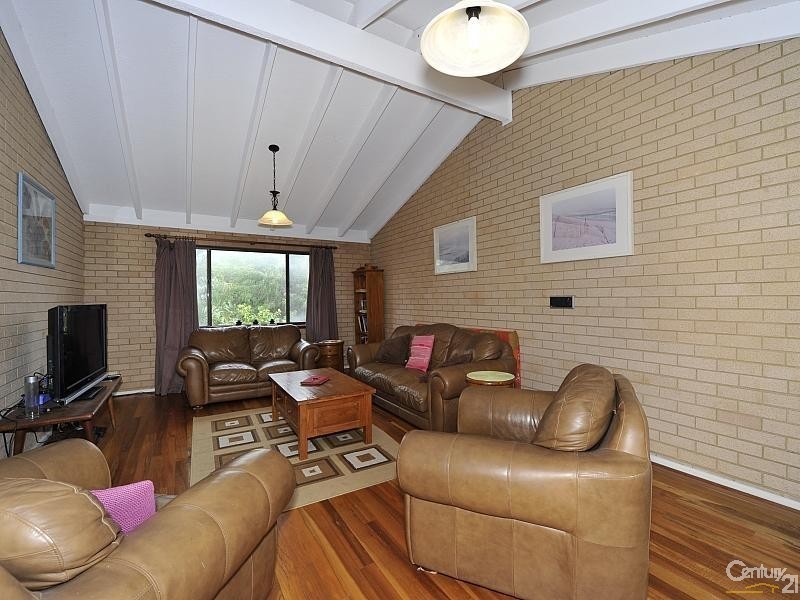 23 Admiralty Crescent, Halls Head WA 6210