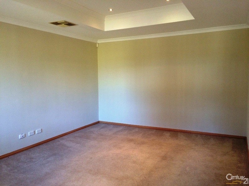 3 Adela Bend, Lakelands WA 6180