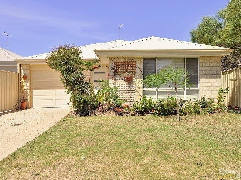79 Leisure Way, Halls Head WA 6210