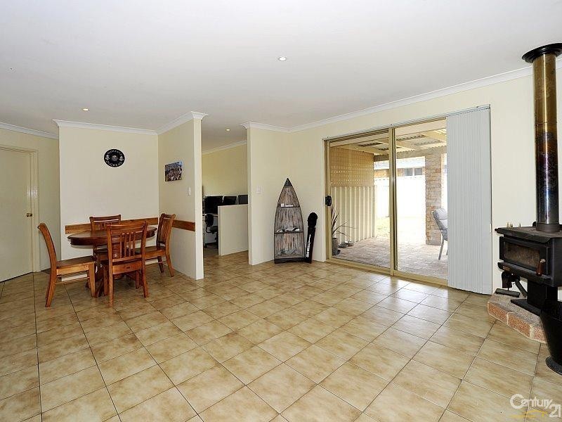 6 Heath Street, Singleton WA 6175