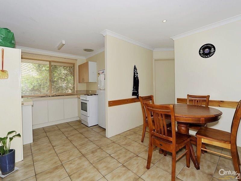 6 Heath Street, Singleton WA 6175