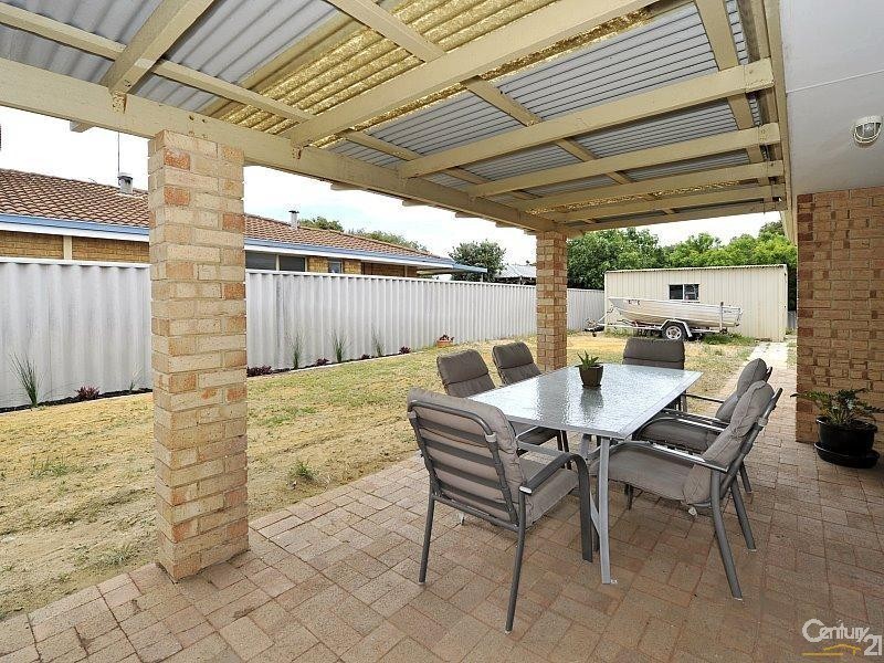 6 Heath Street, Singleton WA 6175