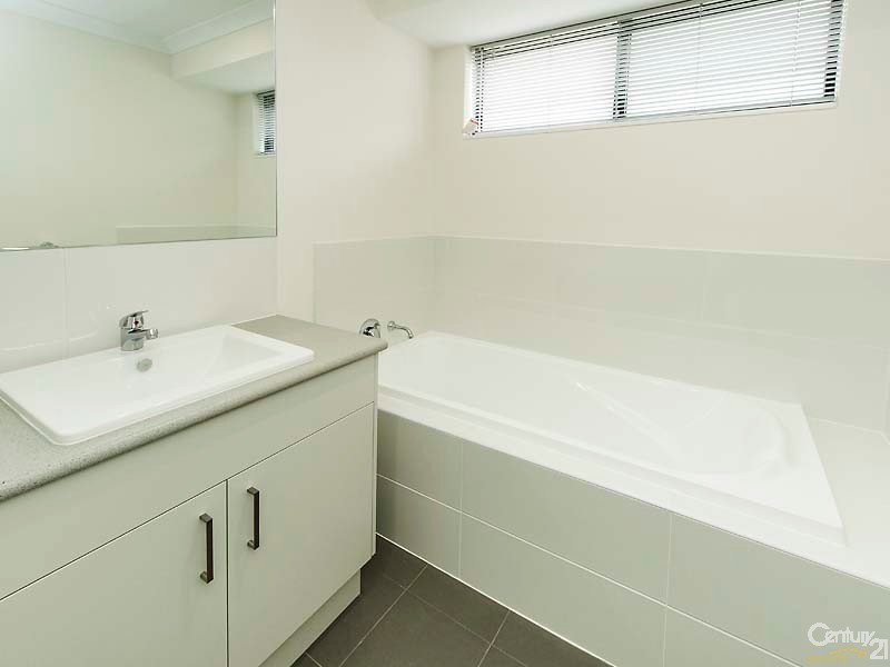 19 Dutton Gardens, South Yunderup WA 6208