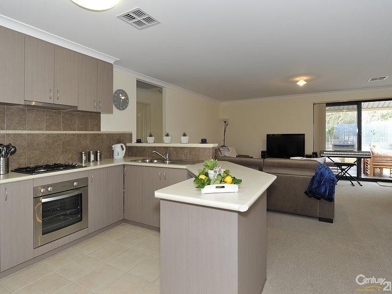 3/27 Meadow Springs Drive, Meadow Springs WA 6210