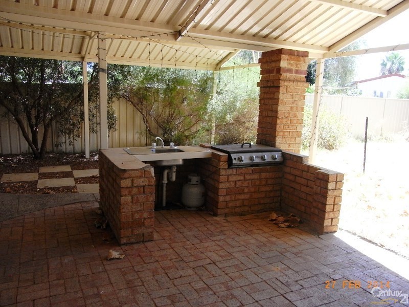 25 Gavarnie Way, Coodanup WA 6210