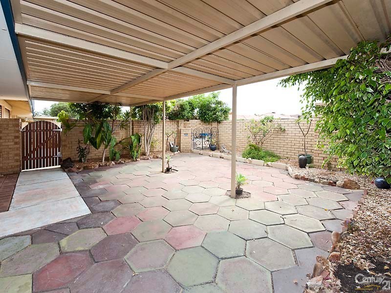 8/74 Randell Street, Mandurah WA 6210