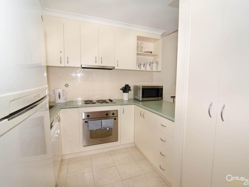 11/20 Apollo Place, Halls Head WA 6210