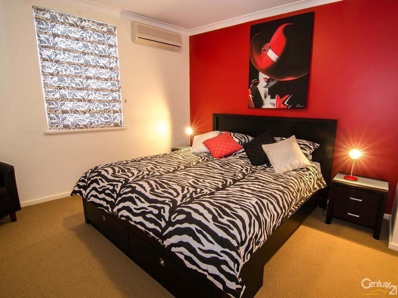 11/20 Apollo Place, Halls Head WA 6210