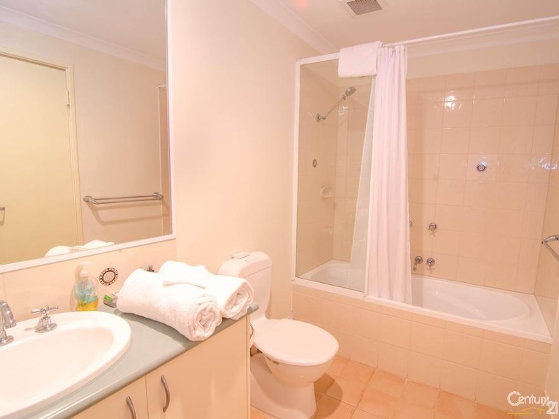 11/20 Apollo Place, Halls Head WA 6210